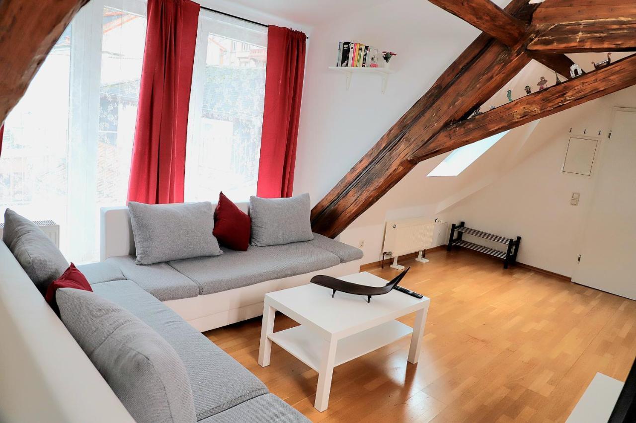 Gemutlich & Zentral Am Schlosspark Mit Balkon วิสบาเดน ภายนอก รูปภาพ